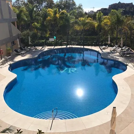 Apartment Modern 2 Bed In