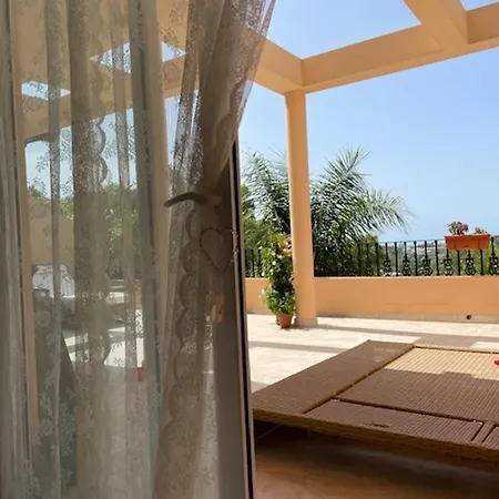 Modern 2 Bed In * Marbella
