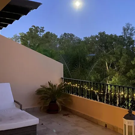 Apartment Modern 2 Bed In Marbella